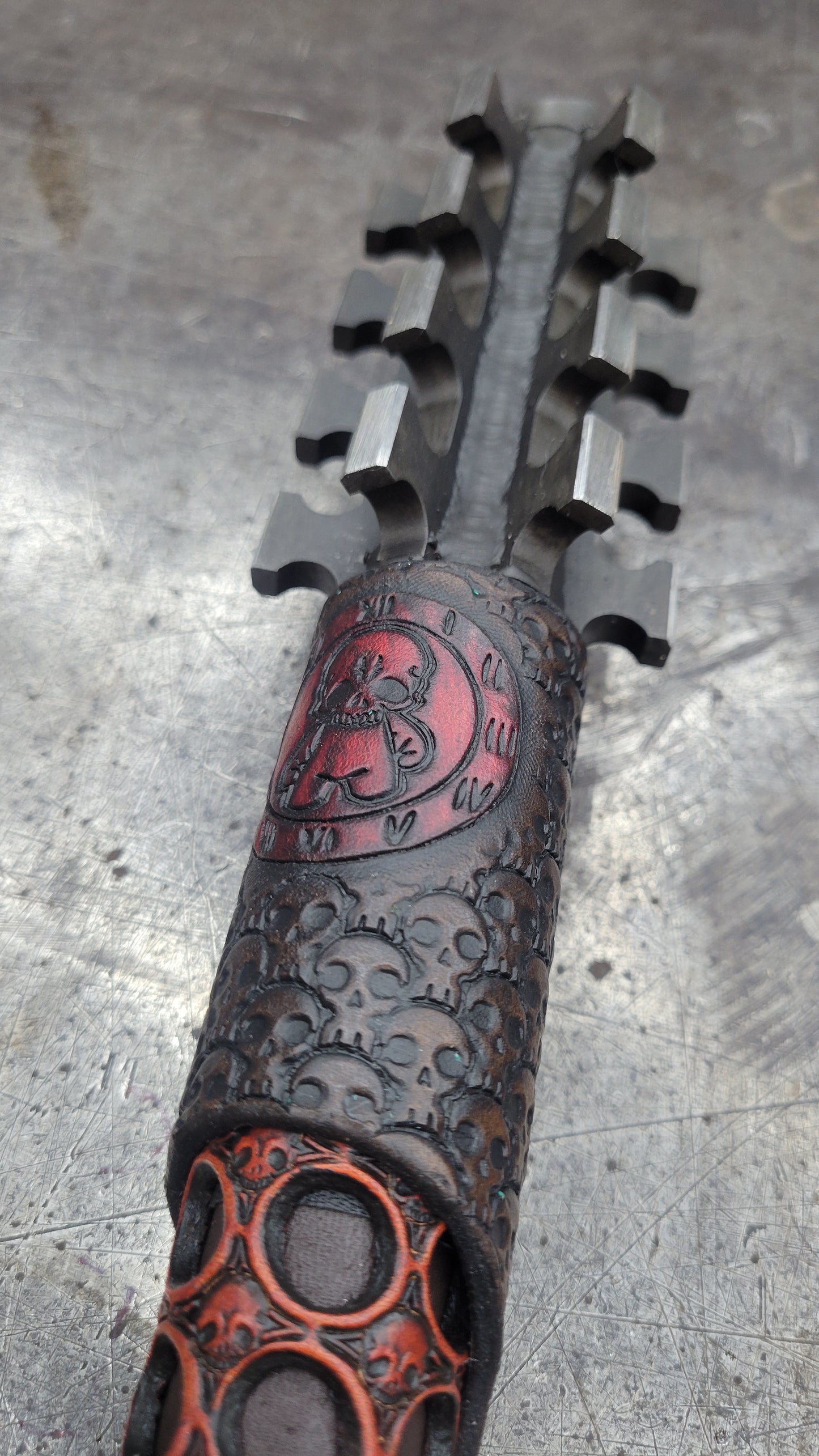 Hammer Fin Hate Stick